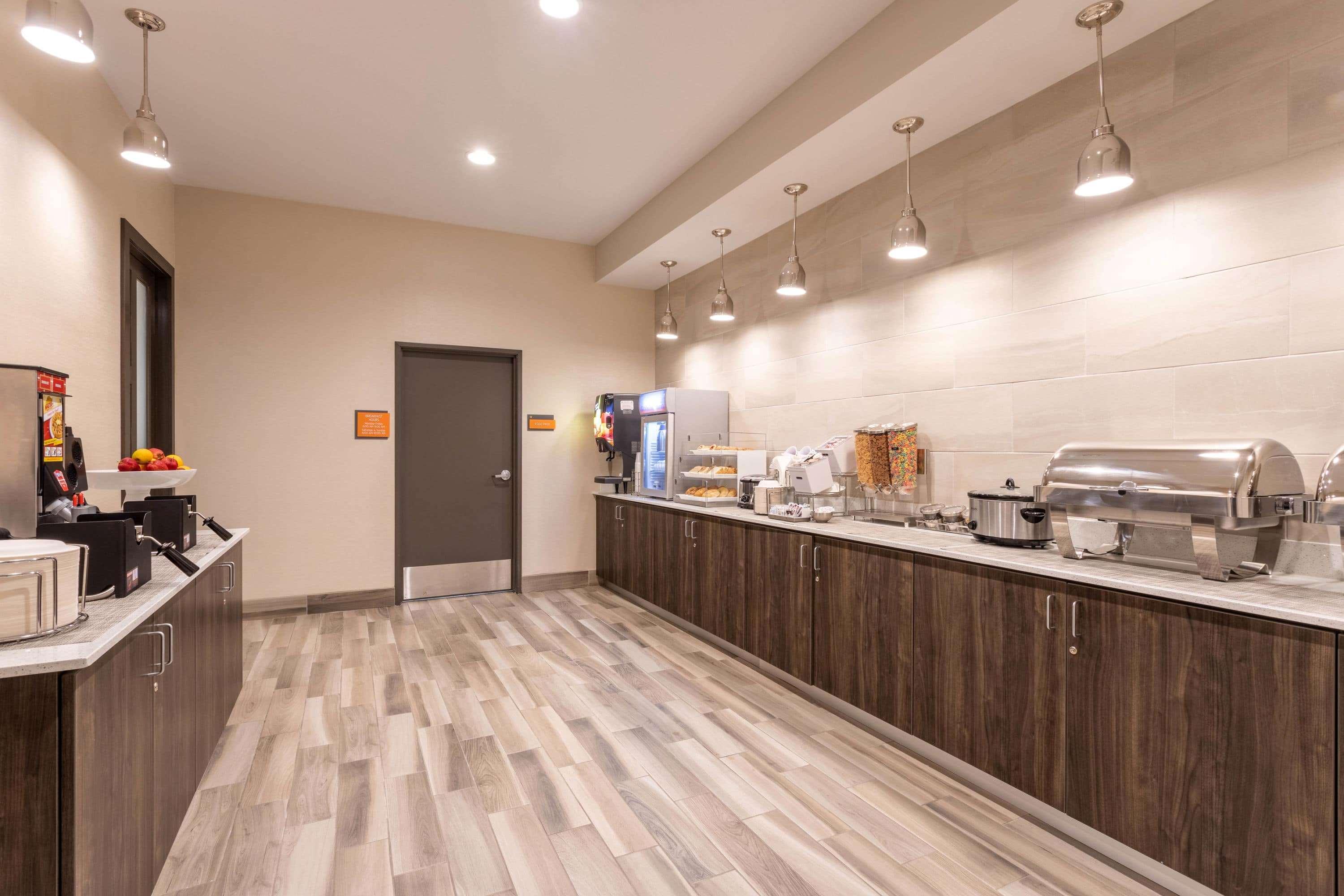 La Quinta Inn And Suites By Wyndham בלומינגטון מראה חיצוני תמונה
